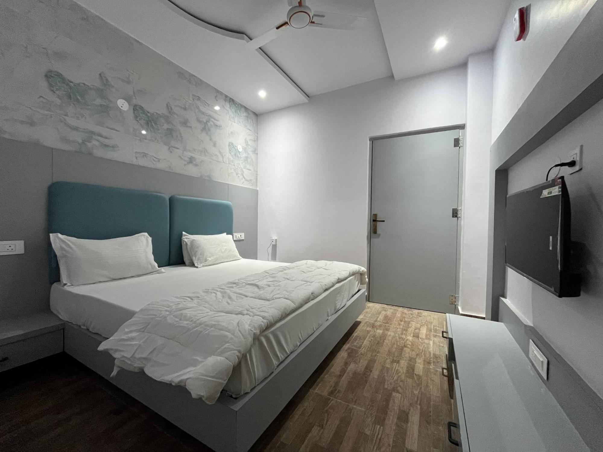 Shree Radham Hotel 3*