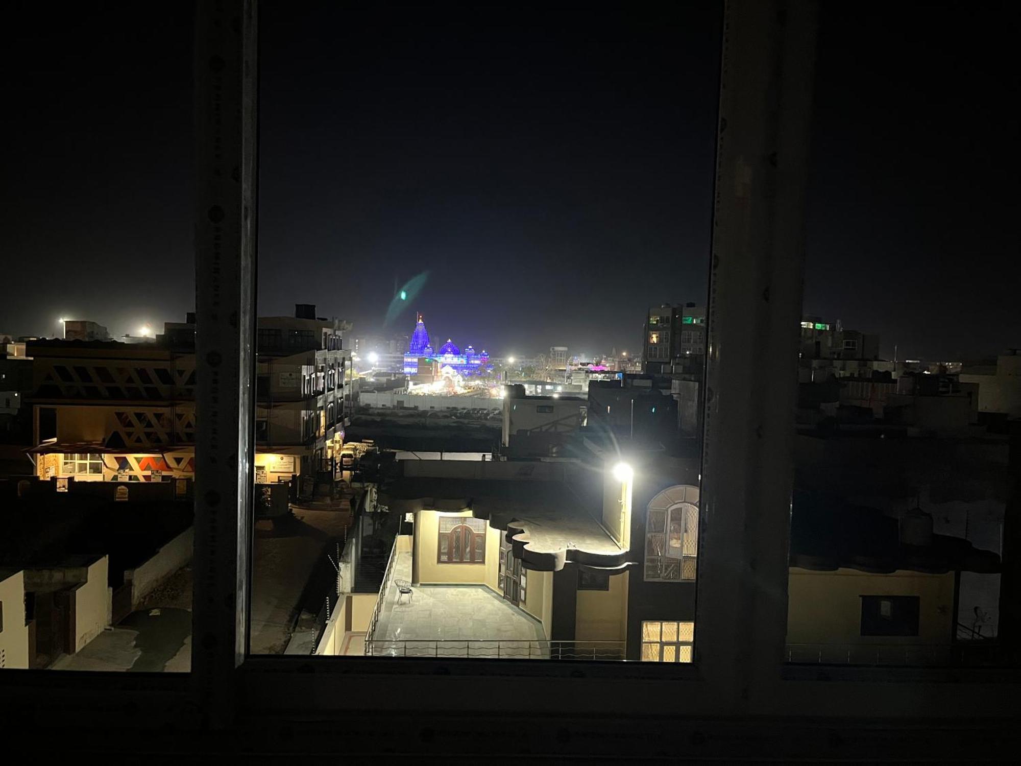 Hotel Shree Radham